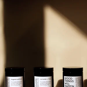 Set of three / ESSENTIALS Duftkerze